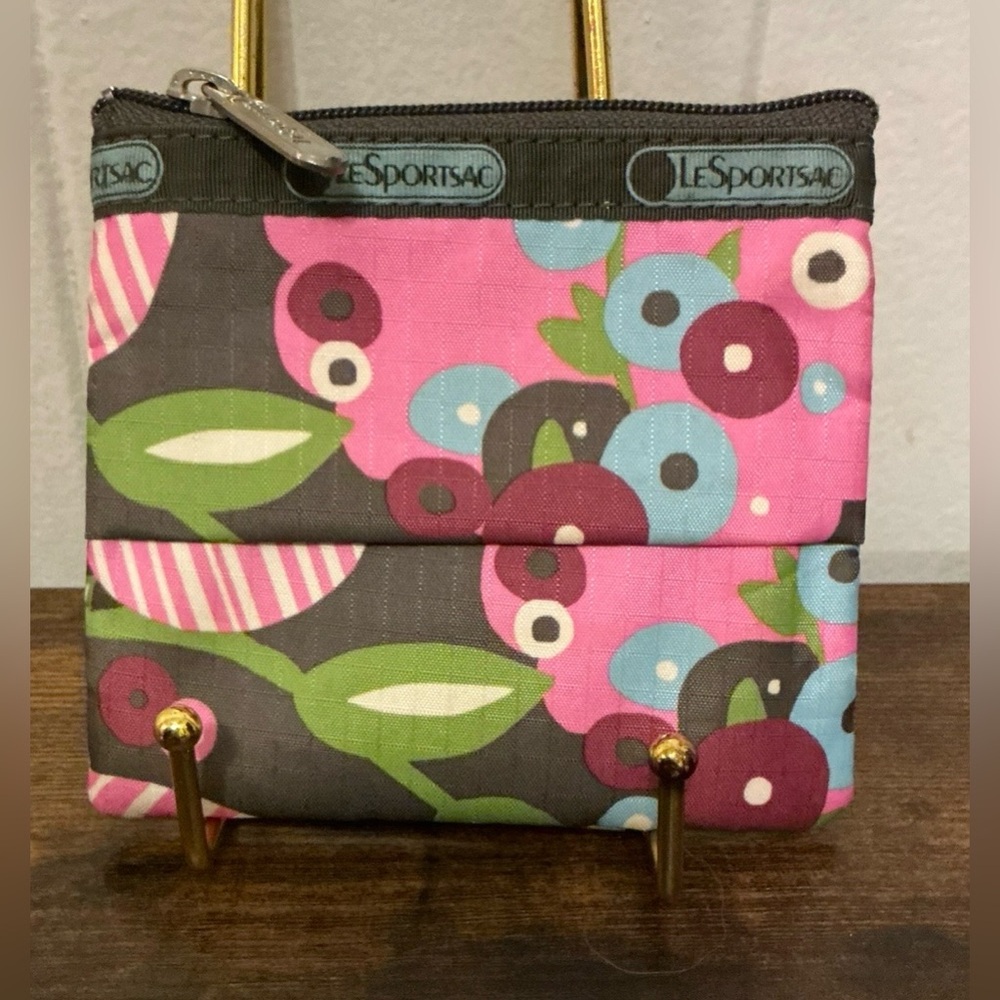 A Rare Vintage Nylon Floral Print LeSportsac Tissue Holder Coin Zip Purse